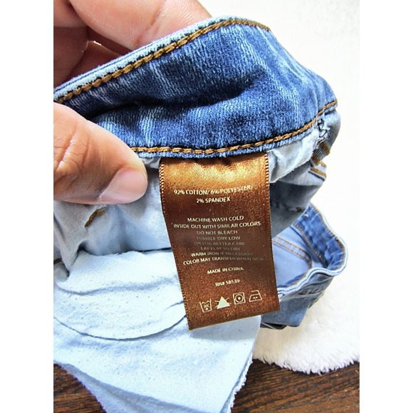 Kut From The Kloth Womens Denim Shorts Fringe Hem Mid Rise Light Wash Size 14S - Picture 4 of 4